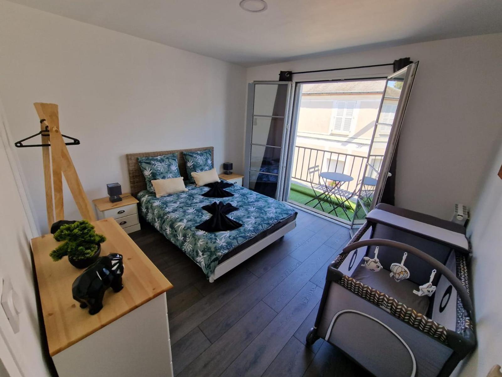 Appartement Hyper Centre Cosy Avec Balcon Châteaudun Zewnętrze zdjęcie