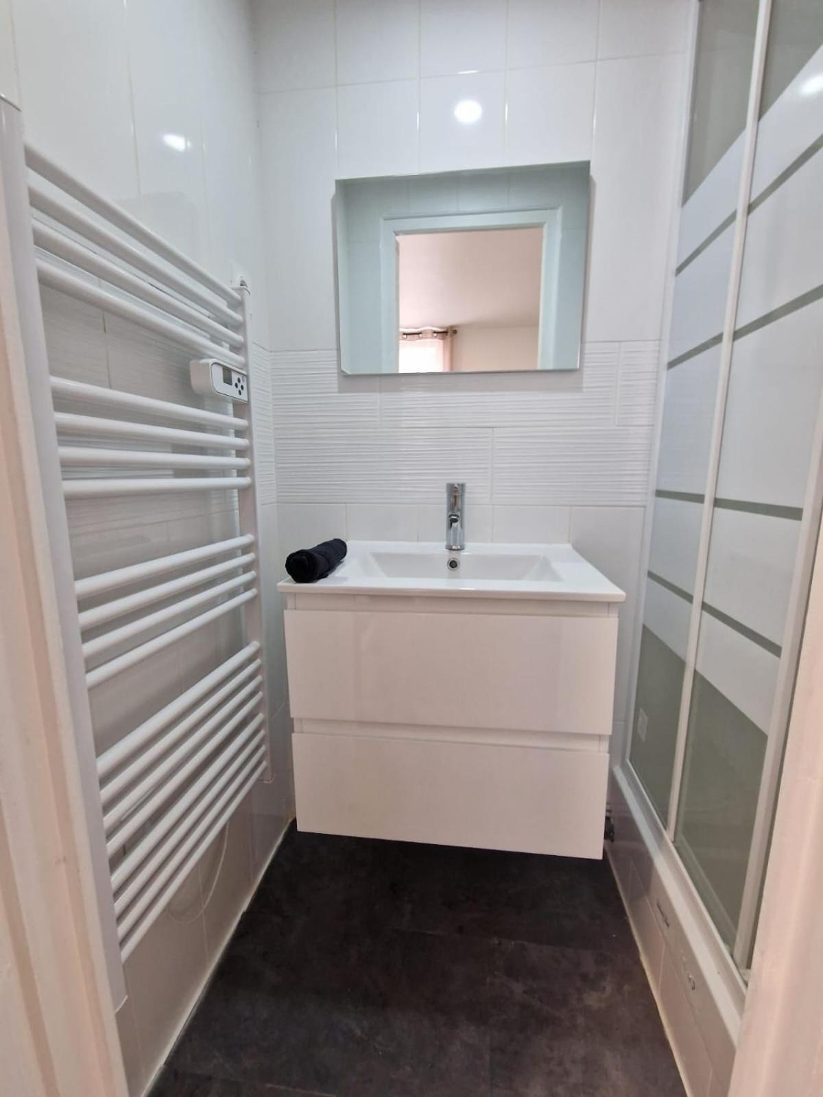 Appartement Hyper Centre Cosy Avec Balcon Châteaudun Zewnętrze zdjęcie